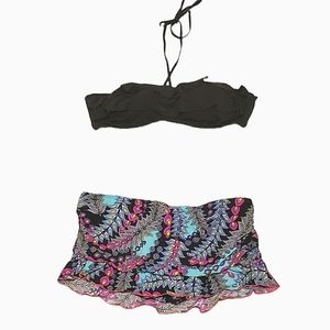 Kenneth Cole xl bikini with halter tie top and skirted bottom